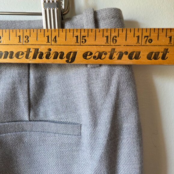 LIKE NEW LAFAYETTE 148 NEW YORK GATES LIGHT GREY WOOL PANTS WOMENS SIZE 10 - Picture 14 of 16